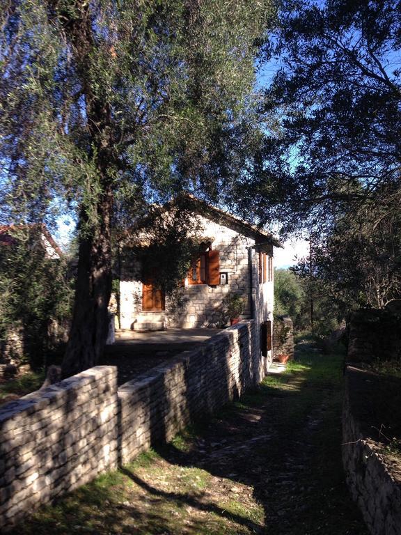 The "M" House Villa Gaios Kamer foto
