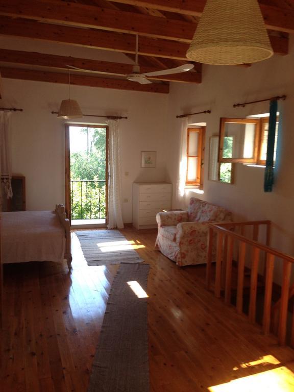 The "M" House Villa Gaios Kamer foto