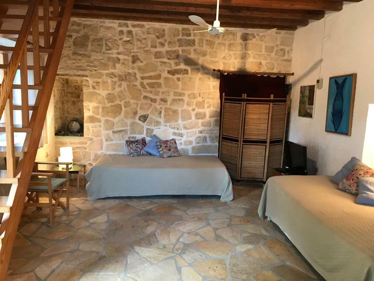 The "M" House Villa Gaios Buitenkant foto